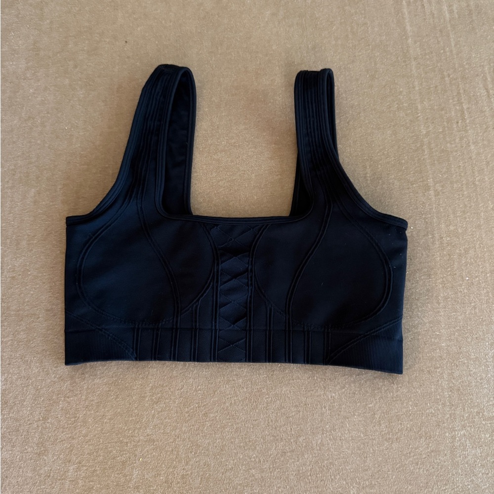 Gymshark Black Sculpting Sports Bra